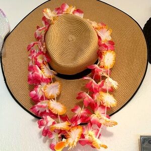 Banana Republic Beige Sun Hat